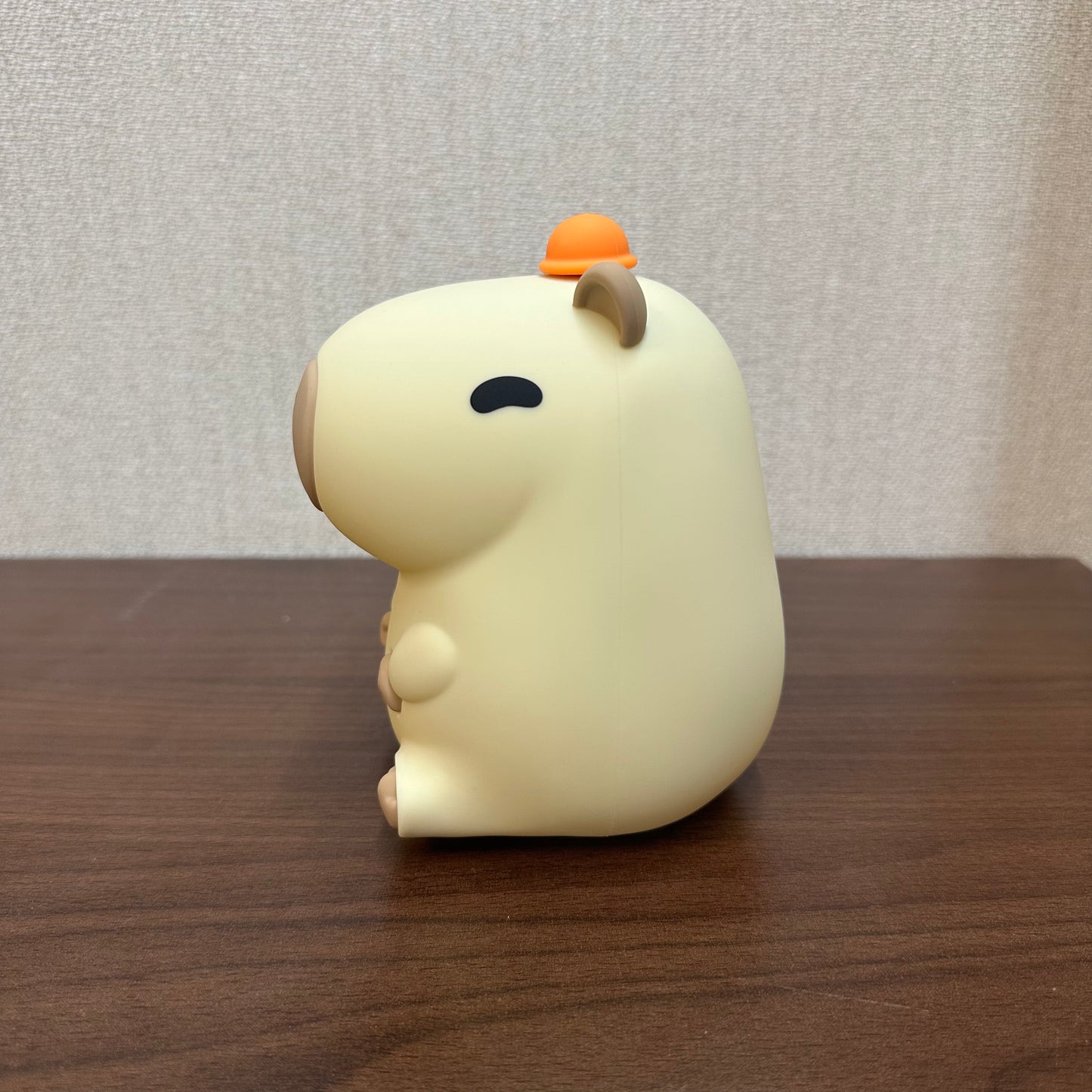 HomeStuffUtopiaâ„¢ Capybara Night Light